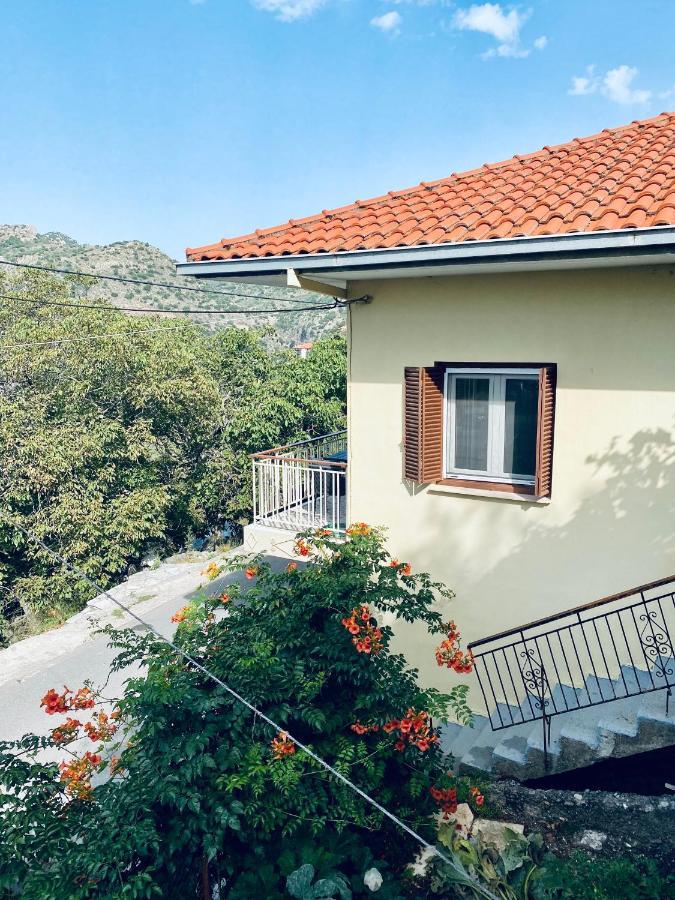 Apartamento Ortansia Dimitsana Exterior foto